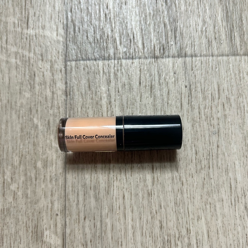 Bobby Brown- Skin Full Cover Concealer Sand- Mini